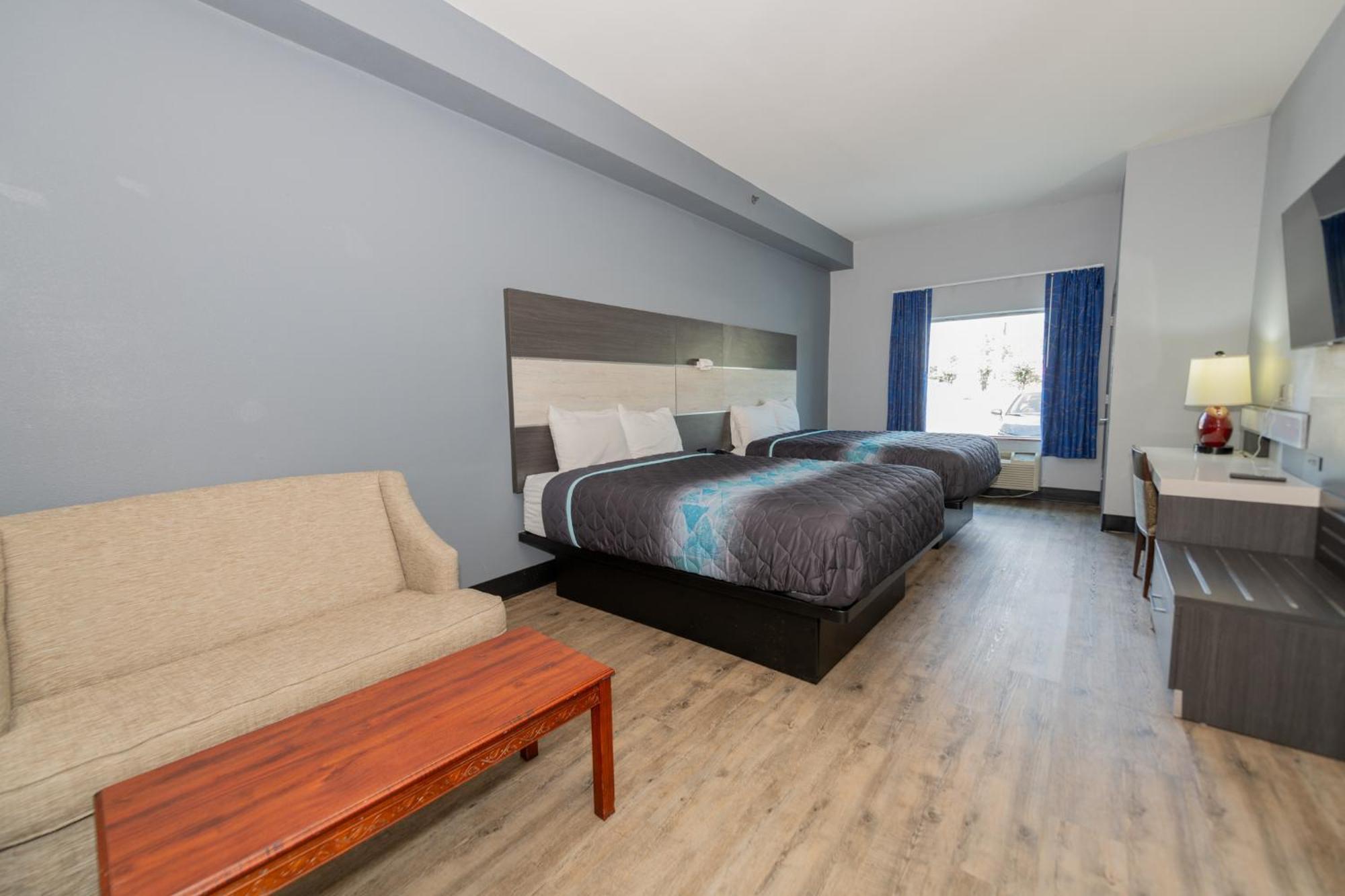 Jamestown Inn & Suites Riverdale Buitenkant foto