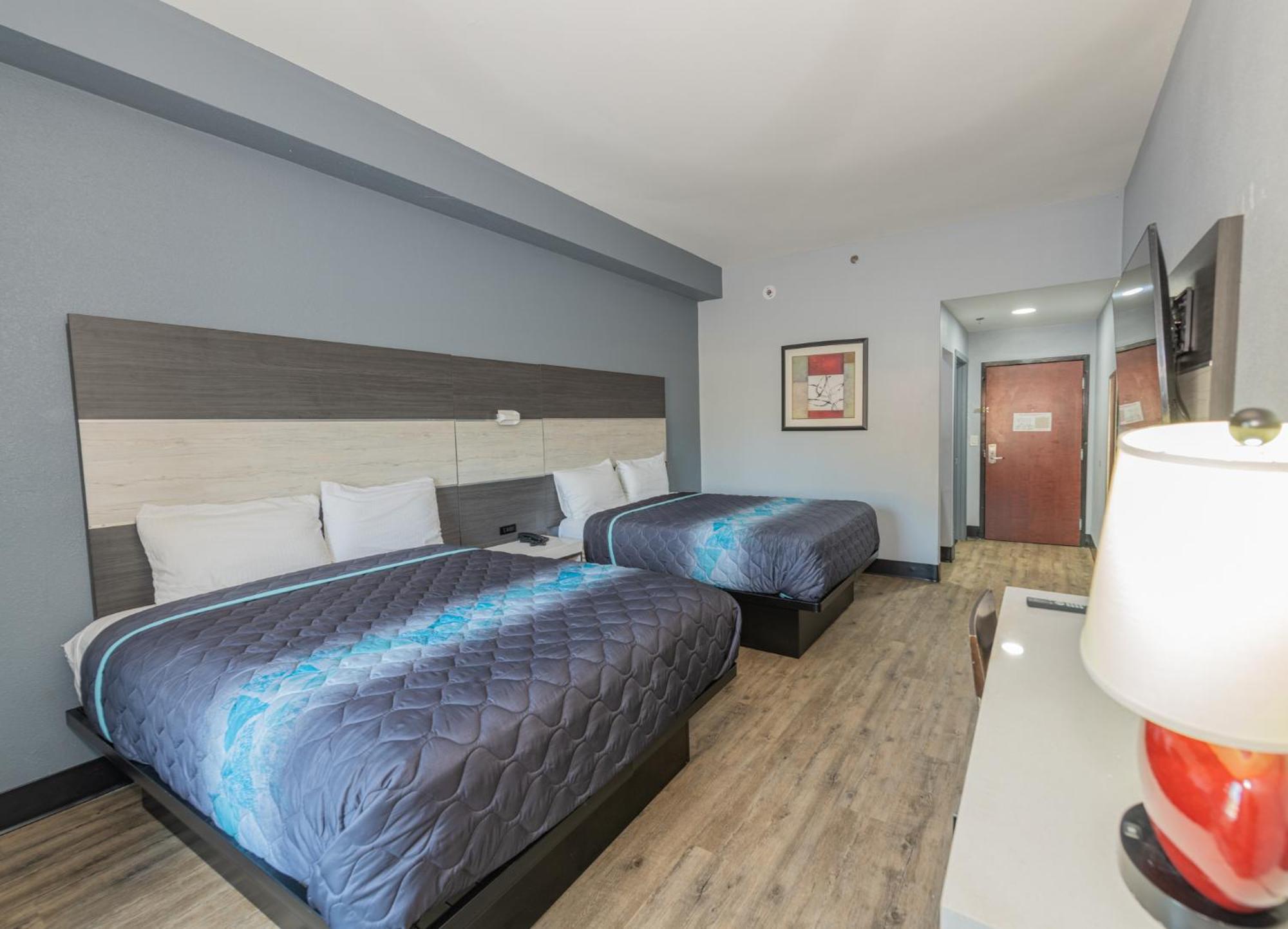 Jamestown Inn & Suites Riverdale Buitenkant foto